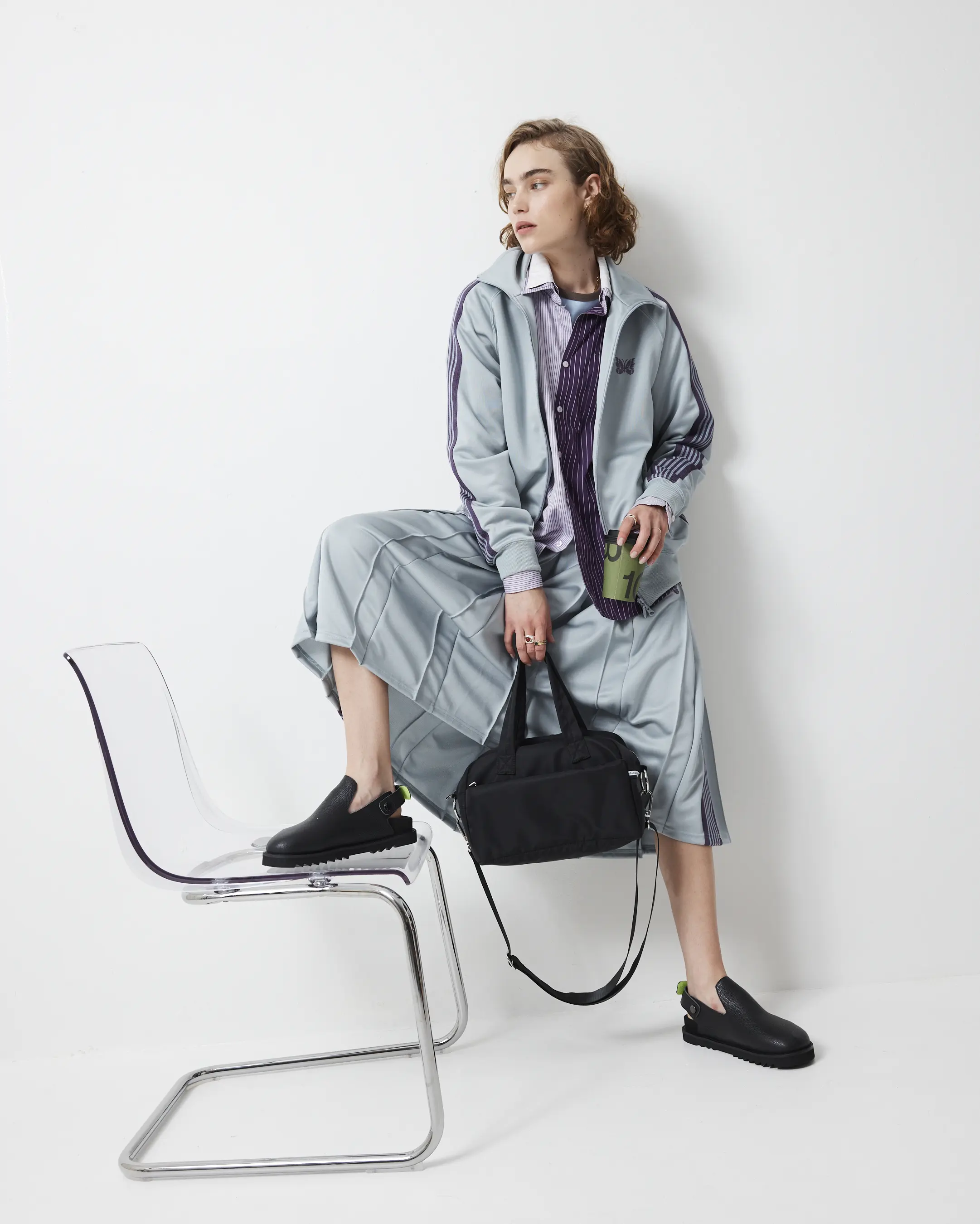 Adventure Awaits Slip On Clog in Tumbled Leather | Black - Image 6