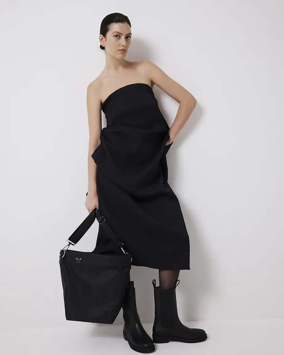 Beloved Bucket Bag | Black - Image 3