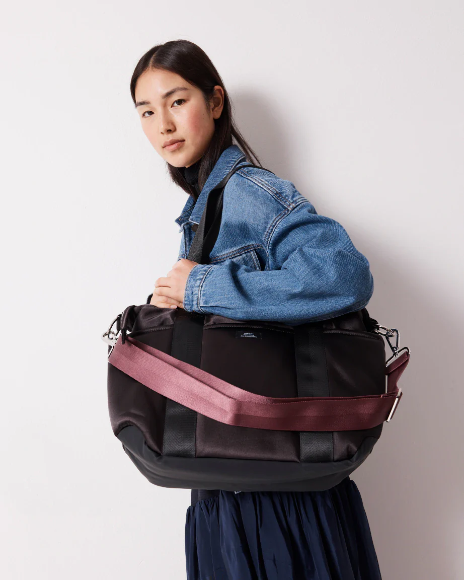 Everything 86 Tote Bag | Black and Mulberry - Image 5