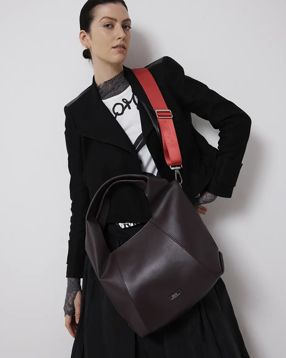 Life Without Screens Leather Tote | Aubergine - Image 6