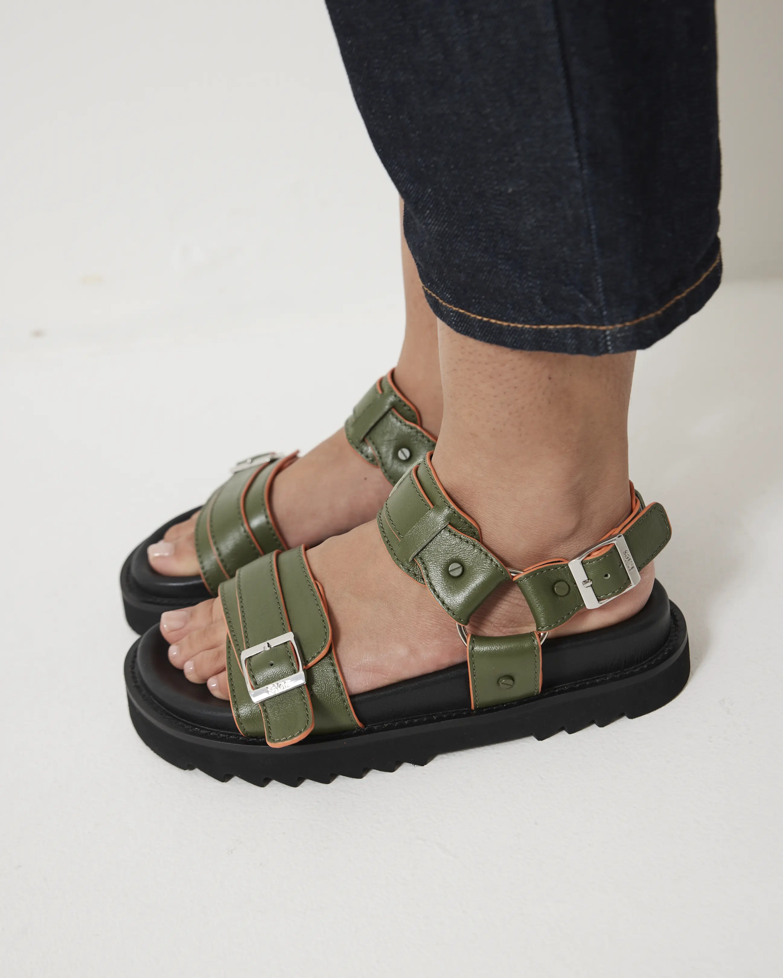 Rae Harness Leather Sandal | Moss Green - Image 2