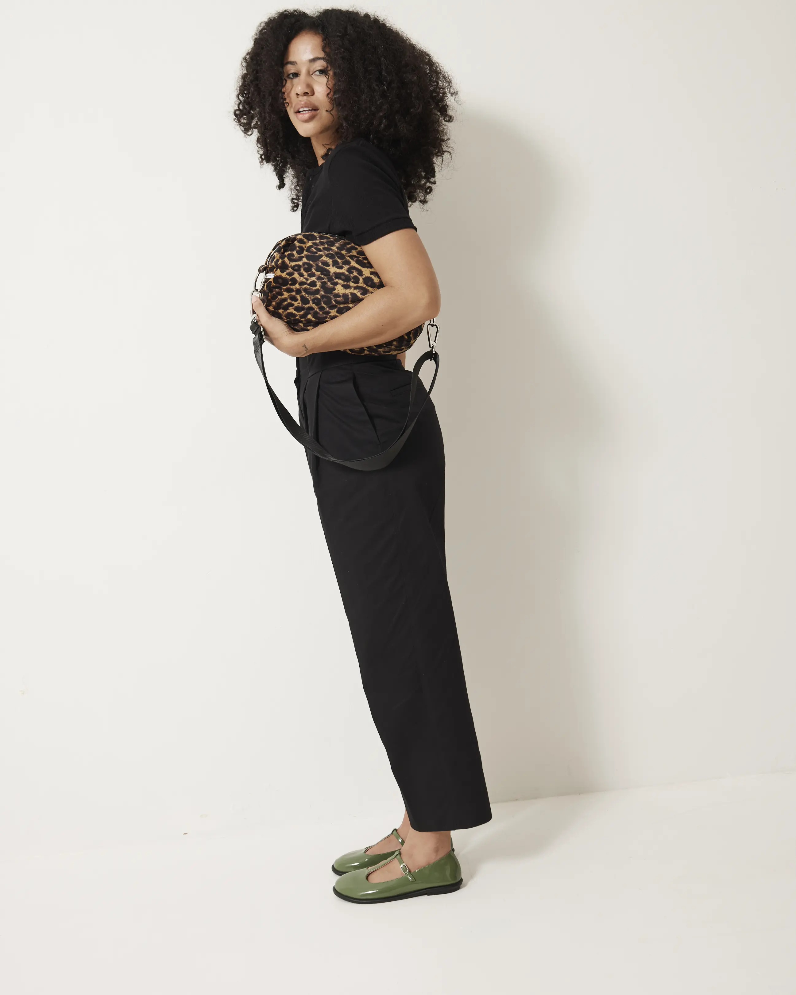 Reilly T-Bar Leather Shoe | Moss Green - Image 5