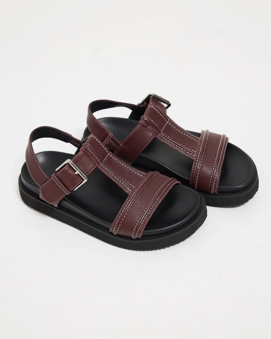 Visby T-Bar Sandal | Cherry with Milk Topstitch - Image 5